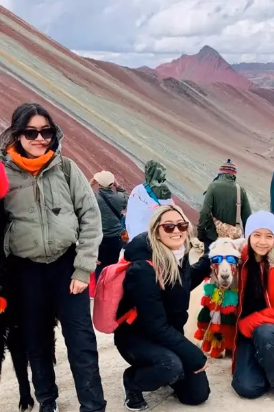 MONTAÑA DE COLORES