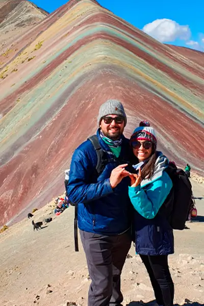 MONTAÑA DE COLORES