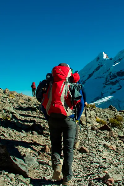 TREKKING AUSANGATE