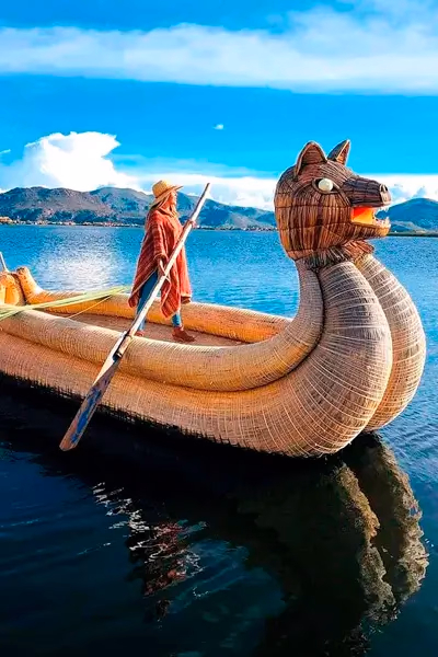 GRUPO A UROS, AMANTANI Y TAQUILE